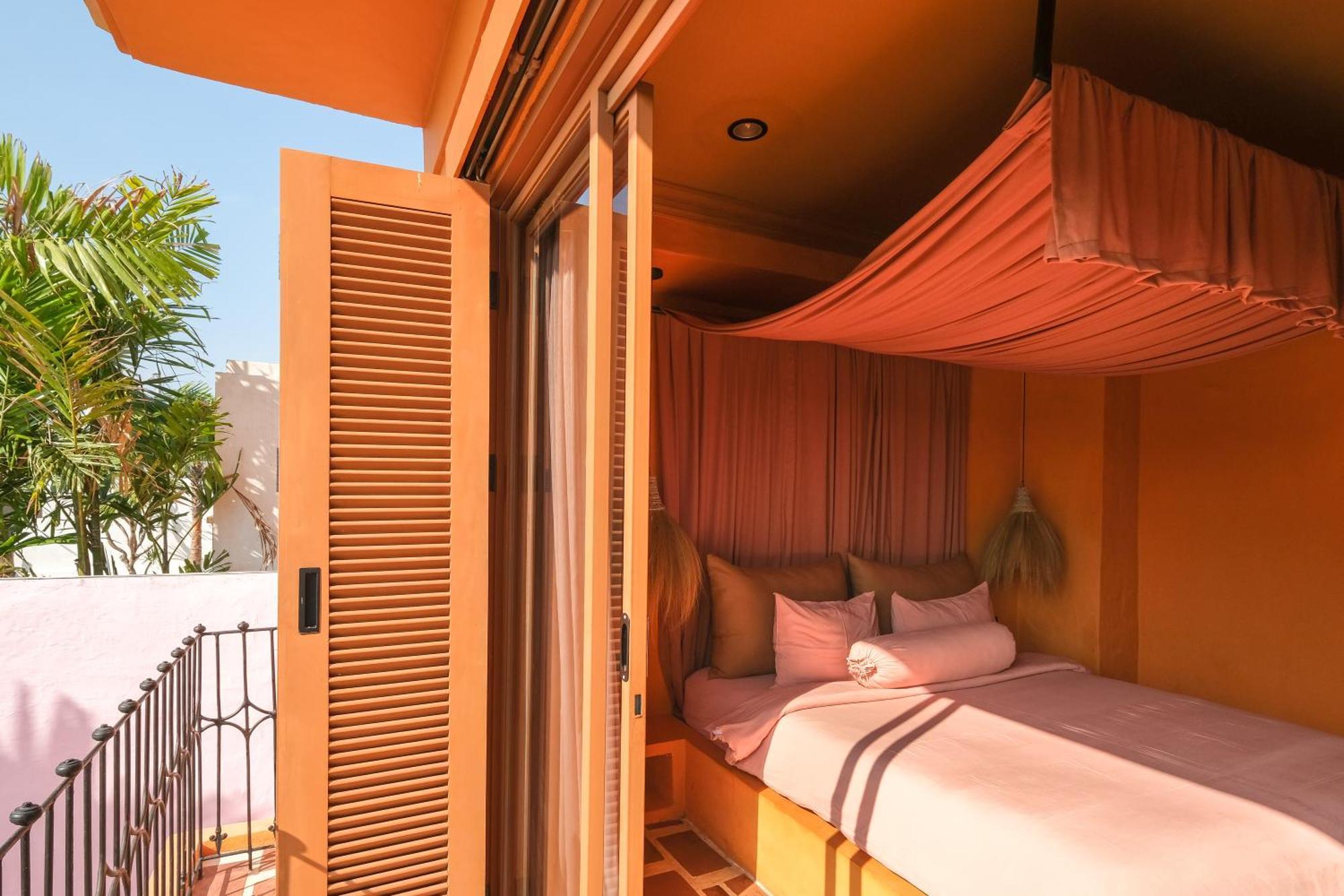 El Barrio Boutique Hotel & Bar Canggu Εξωτερικό φωτογραφία